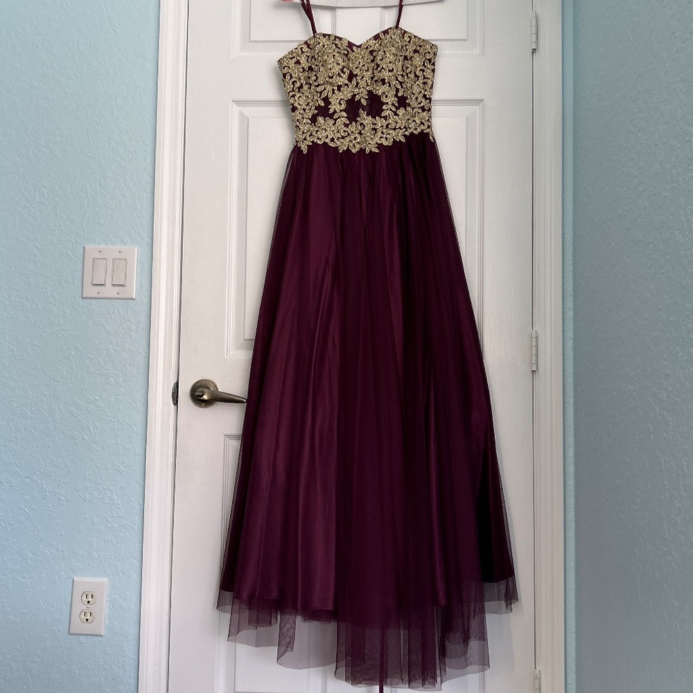Burgundy Prom Dress